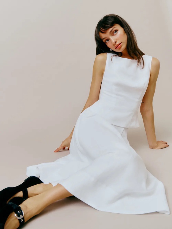 Reformation Dresses & Skirts - Reformation Moya Linen Two Piece In White, NEW WITHOUT TAGS, UNWORN, NO FLAWS.